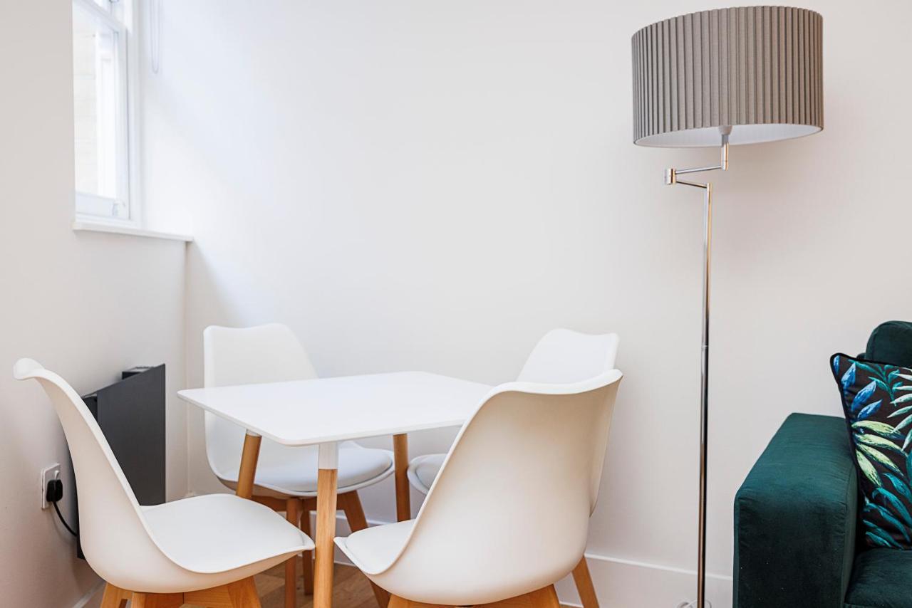 Appartement Luxury Spacious 2 Bed Apartment, - Sk Londres