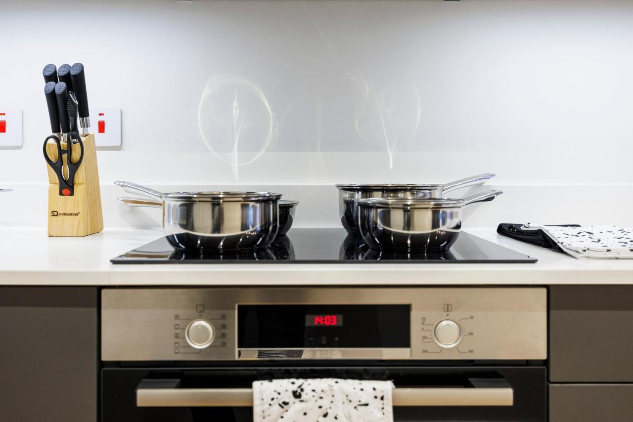 Luxury Spacious 2 Bed Apartment, - Sk Appartement Londres